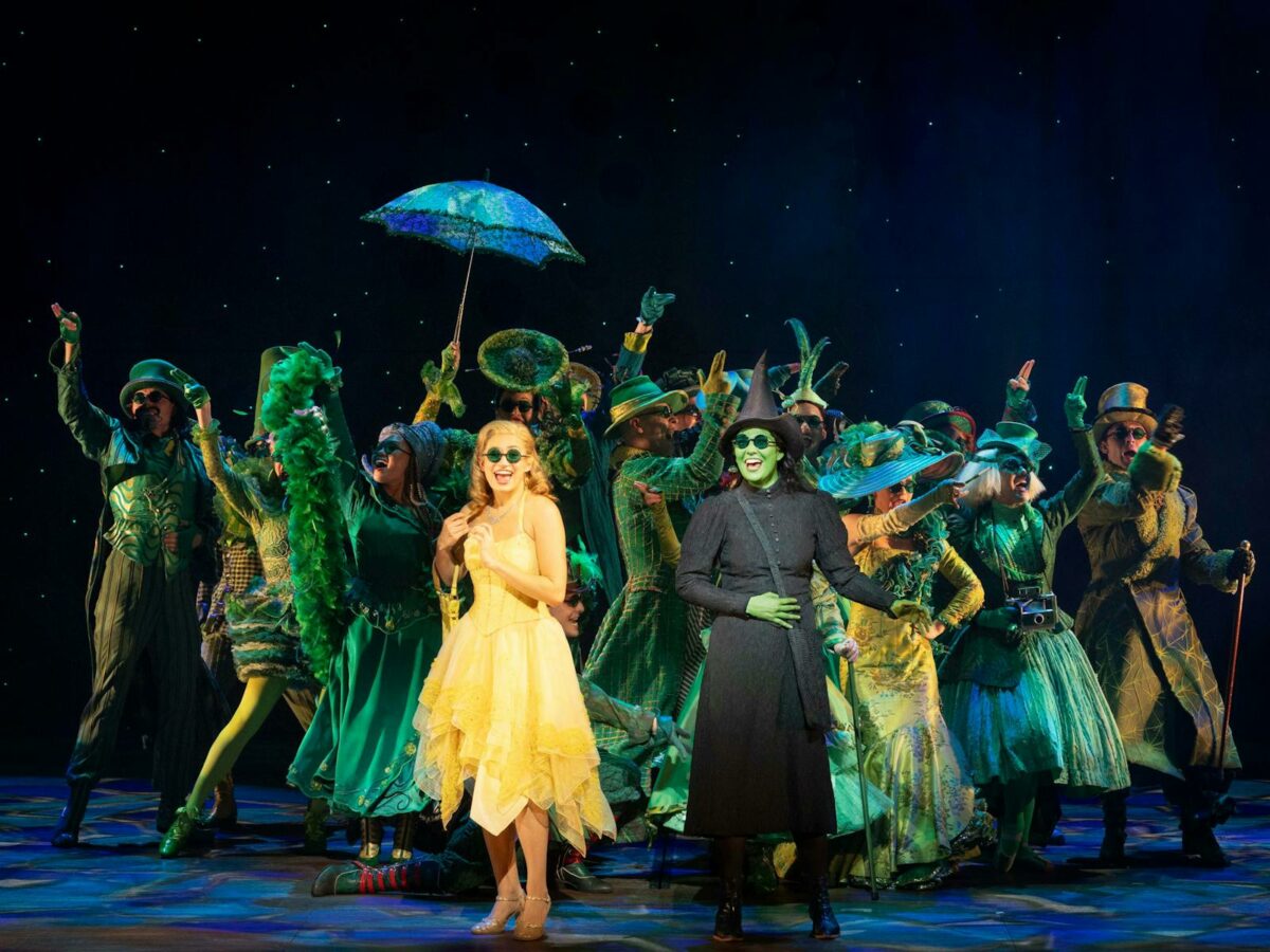 Review: Wicked at Regent Theatre Melbourne ★★★★ - Melbourning.